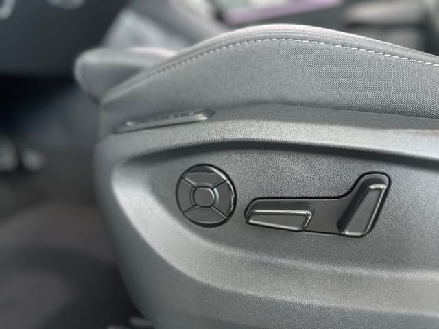 Škoda Kodiaq Exclusive Selection 2.0TDI 4×4 - 7 miestny 19/23