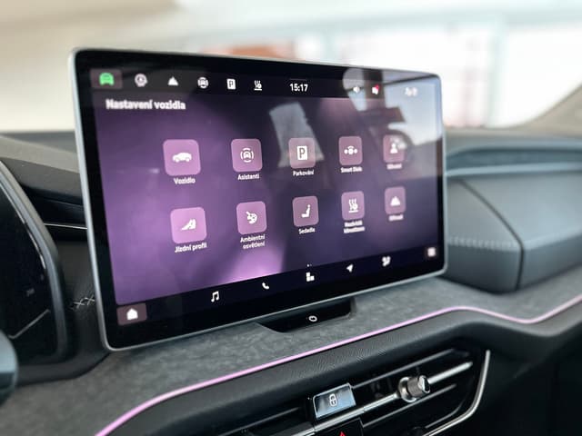 Škoda Kodiaq Exclusive Selection 2.0TDI 4×4 - 7 miestny 18/23