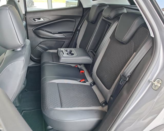 Opel Grandland X 1.6 TURBO Ultimate 10/24