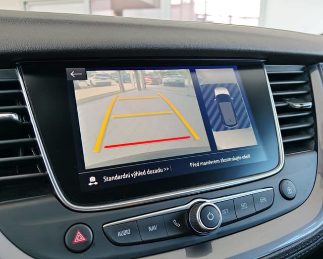 Opel Grandland X 1.6 TURBO Ultimate 17/24