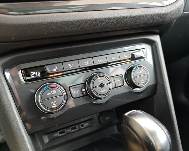 Volkswagen Tiguan Allspace 1.5 TSI R-Line DSG 12/28