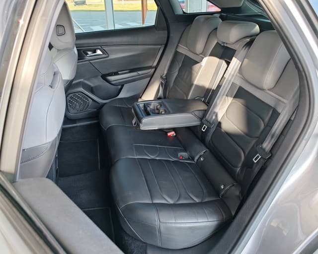 Citroën C5 X 1.6 PureTech Shine A/T 9/22