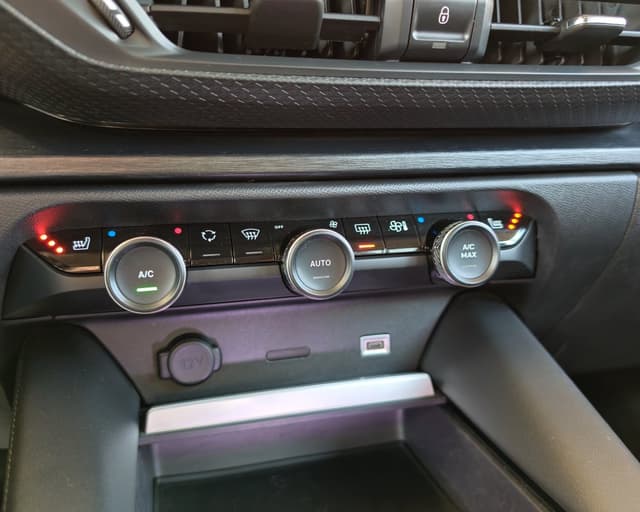 Citroën C5 X 1.6 PureTech Shine A/T 18/22