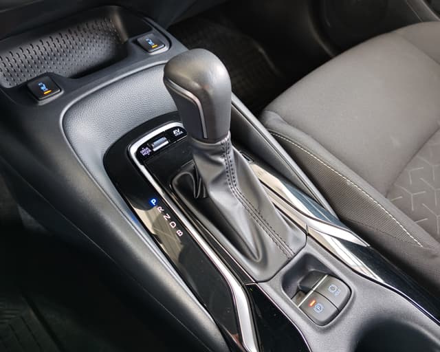 Toyota Corolla Style 1.8 Hybrid E-CVT 16/25