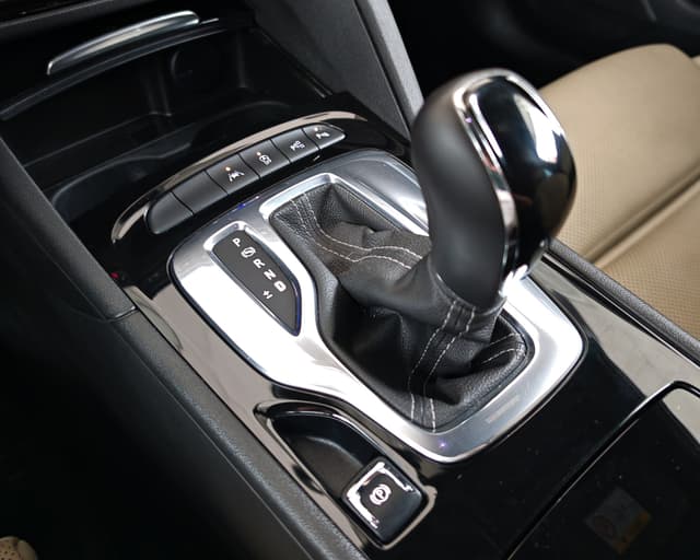 Opel Insignia ST 2.0 CDTi Ultimate 4×4 20/31