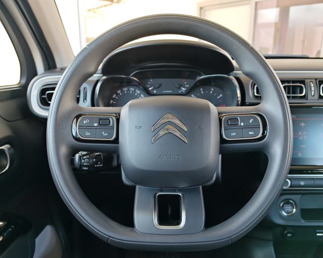 Citroën C3 1.2 PureTech Shine Pack 10/22