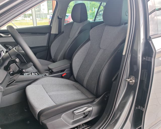 Škoda Octavia Combi 2.0 TDI 110KW Top Selection 23/30