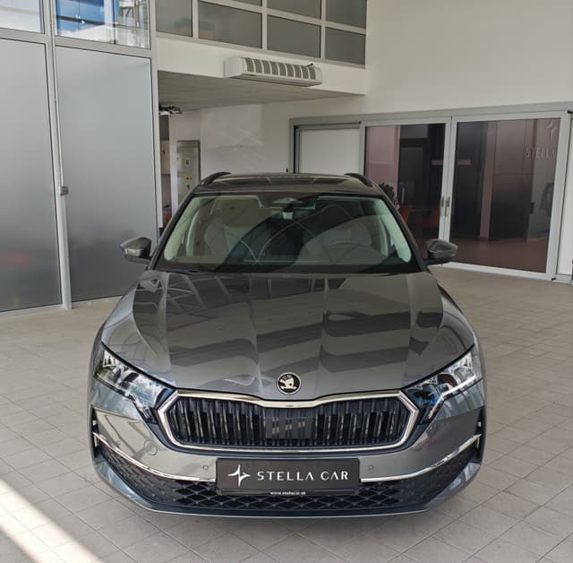 Škoda Octavia Combi 2.0 TDI 110KW Top Selection 2/30