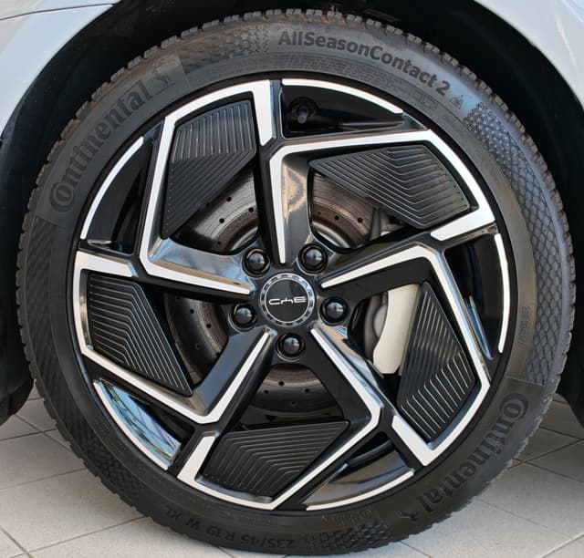 BYD Seal Excellence 390kW 530k AWD (85,5kWh) 37/47