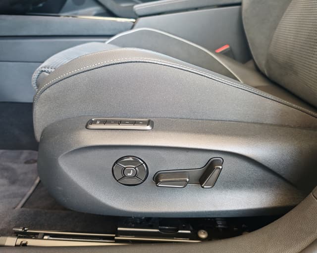 Škoda Superb Sportline 2.0 TDI 142kW 4x4 29/39