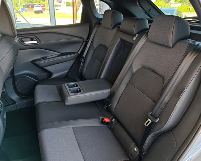 Nissan Qashqai 1.3 DIG-T mHEV 116KW N-Connecta 9/23