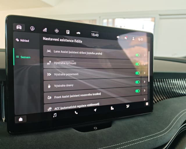 Škoda Superb Combi Sportline 2.0 TDI 110KW 2025 19/30
