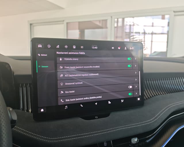 Škoda Superb Combi Sportline 2.0 TDI 142kW 4x4 16/29