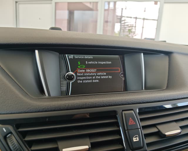 BMW X1 xDrive 25d A/T 14/36