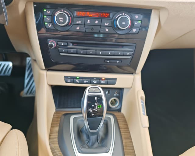 BMW X1 xDrive 25d A/T 21/36