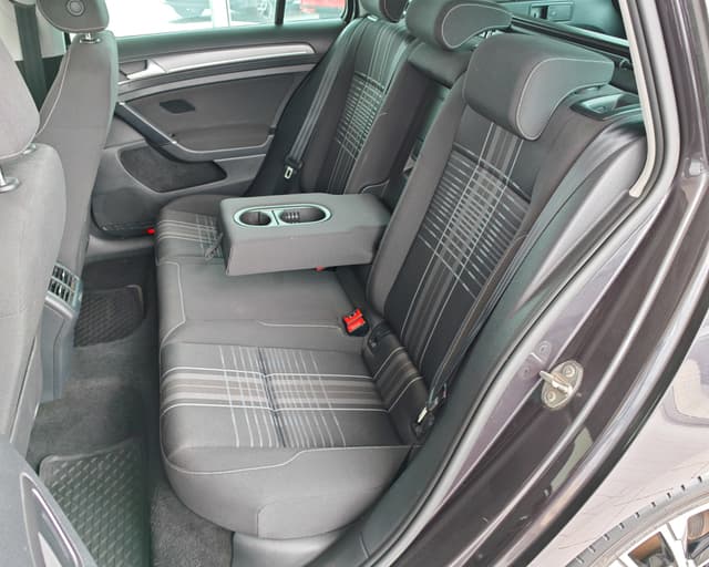 Volkswagen Golf Variant VII 2.0 TDI DSG Lounge BlueMotion 18/20
