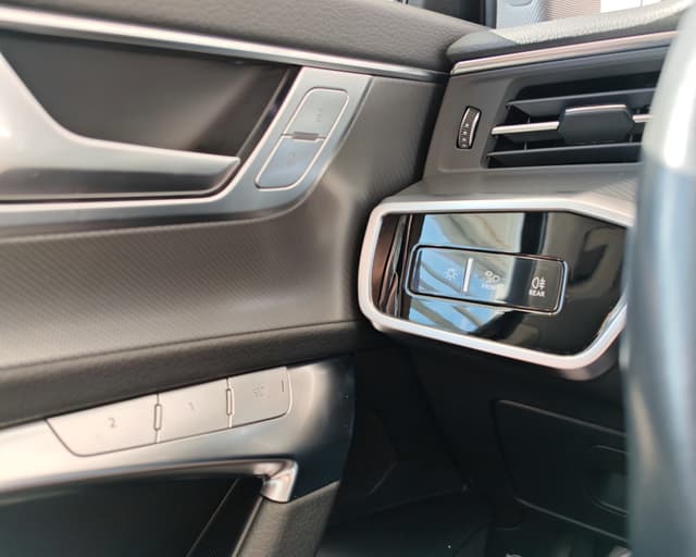 Audi A6 Avant 45 3.0 TDI mHEV Sport quattro S tronic 22/31