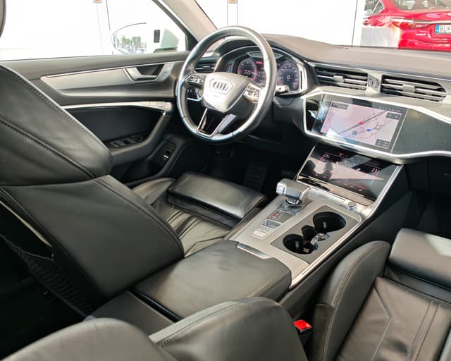 Audi A6 Avant 45 3.0 TDI mHEV Sport quattro S tronic 13/31