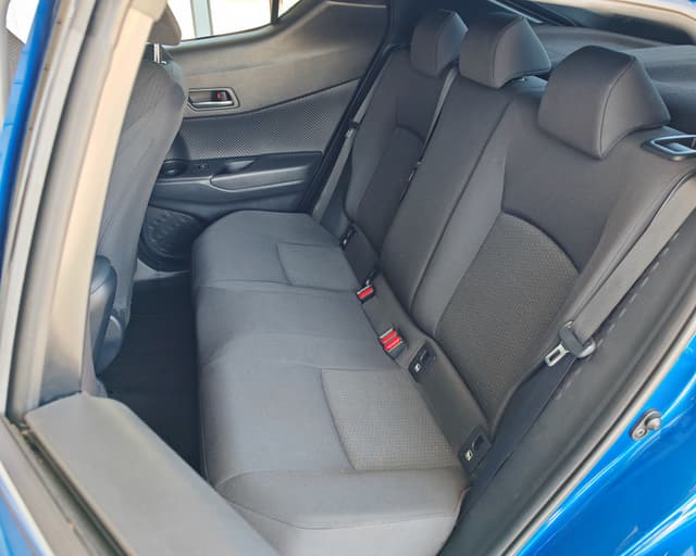 Toyota C-HR 1.8 Hybrid Comfort E-CVT 10/31