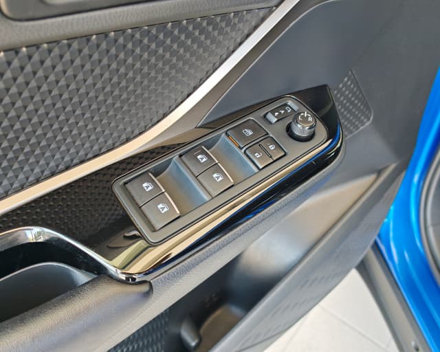 Toyota C-HR 1.8 Hybrid Comfort E-CVT 17/31
