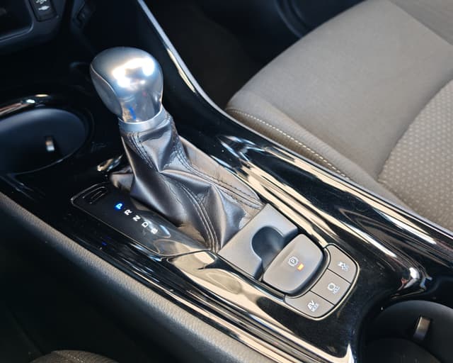 Toyota C-HR 1.8 Hybrid Comfort E-CVT 20/31
