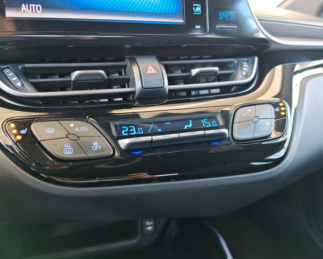 Toyota C-HR 1.8 Hybrid Comfort E-CVT 19/31