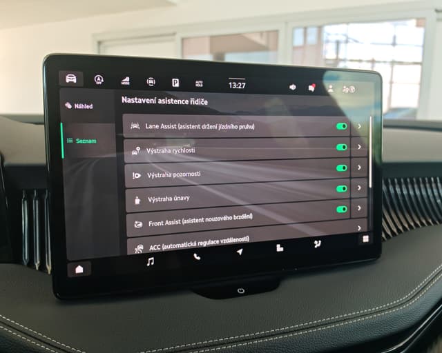 Škoda Superb Sportline 2.0 TDI 142kW 4x4 25/33