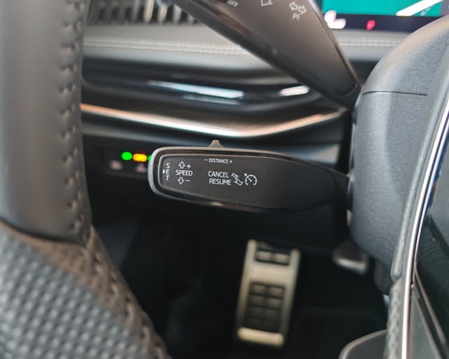 Škoda Superb Sportline 2.0 TDI 142kW 4x4 14/33