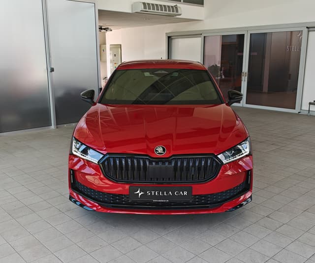 Škoda Superb Sportline 2.0 TDI 142kW 4x4 2/33