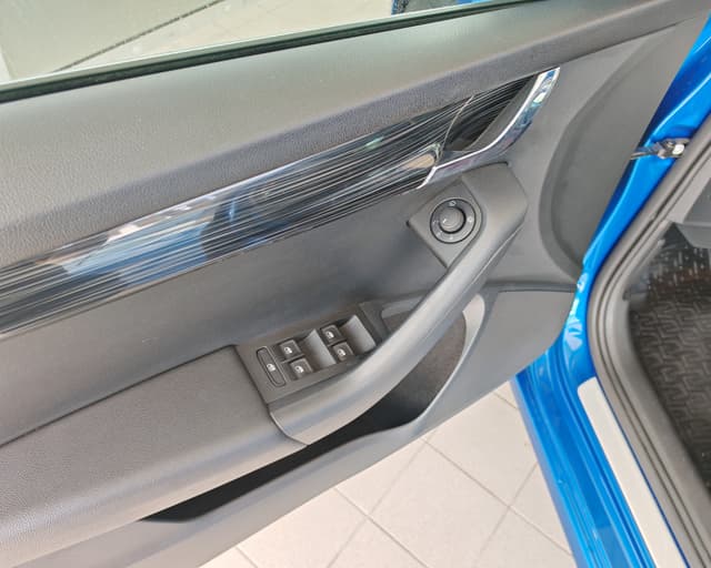 Škoda octavia 2.0 TSI Style DSG 10/27