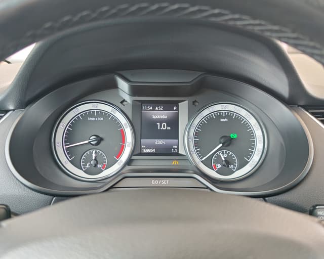Škoda octavia 2.0 TSI Style DSG 15/27