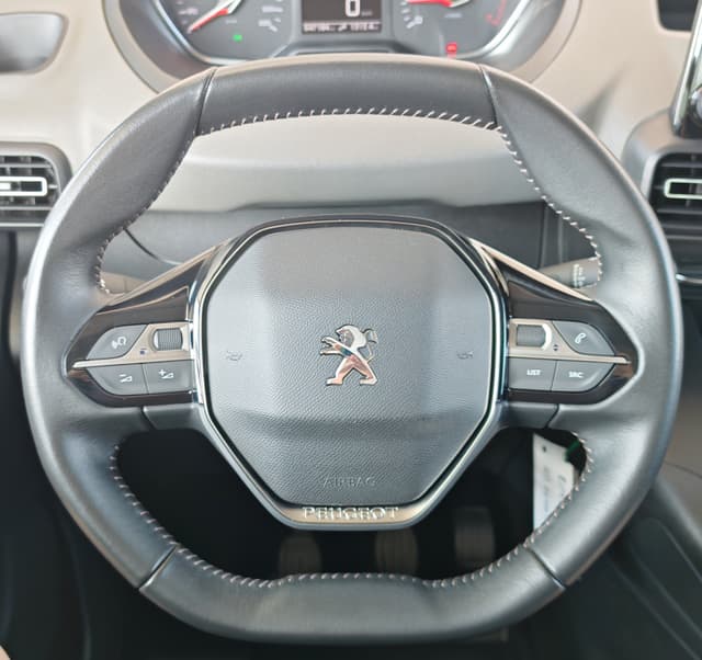 Peugeot Rifter 1.5 BlueHDi 100 Allure 9/24