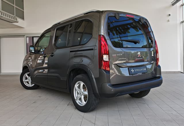 Peugeot Rifter 1.5 BlueHDi 100 Allure 5/24