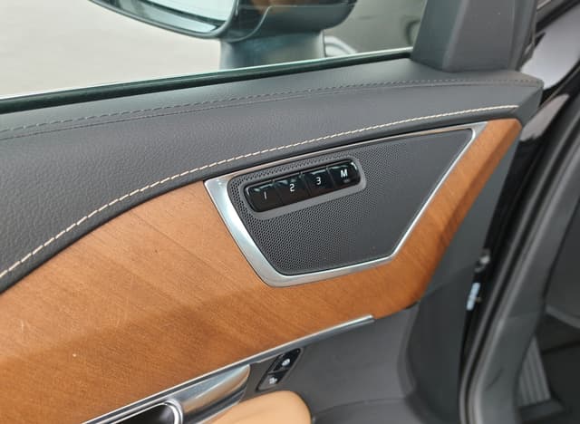 Volvo XC90 2.0 B5 Drive-E Inscription AWD A/T 7m 11/32