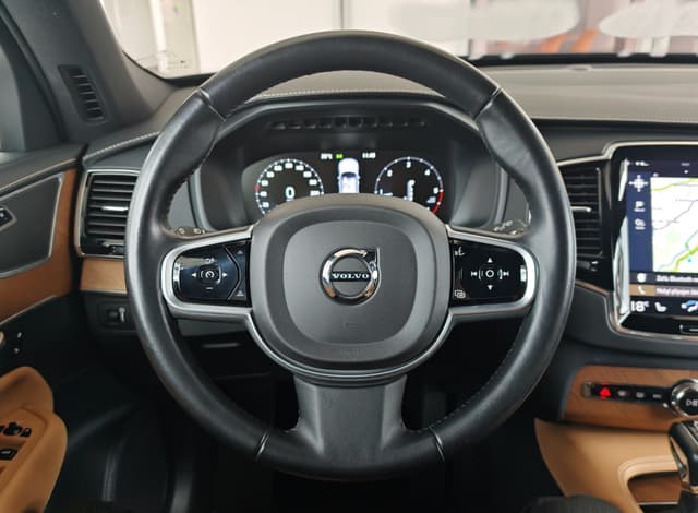 Volvo XC90 2.0 B5 Drive-E Inscription AWD A/T 7m 18/32