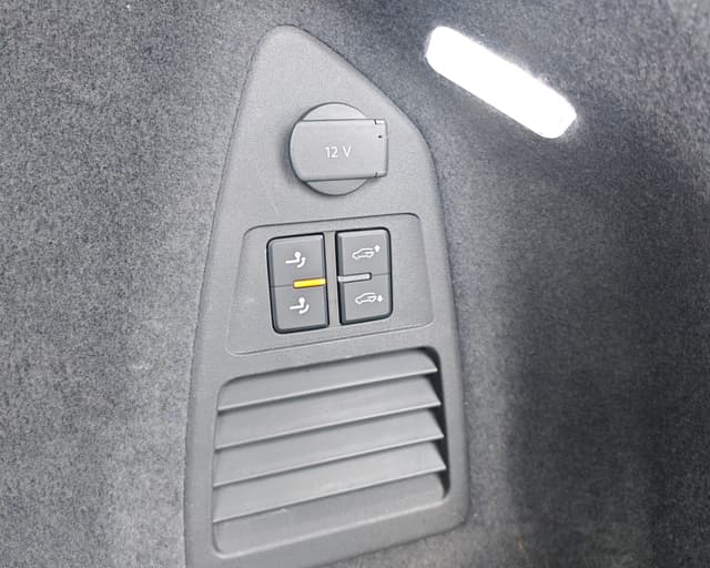 Volkswagen Touareg R-Line eHybrid 250KW 10/45