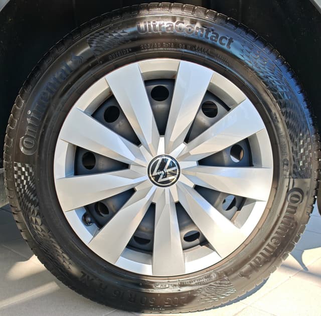 Volkswagen Touran 2.0 TDI SCR 150k Comfortline DSG 24/25