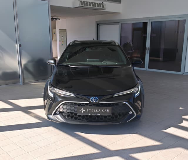 Toyota Corolla Combi TS 2.0 Hybrid Dynamic Force e-CVT Executive 2/23