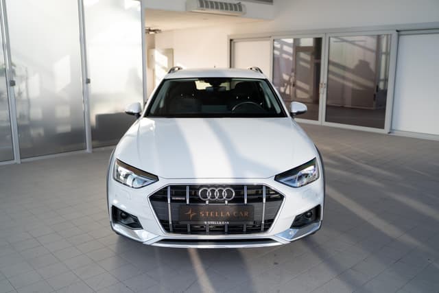 Audi A4 Allroad 40 2.0 TDI mHEV quattro S tronic 2/26