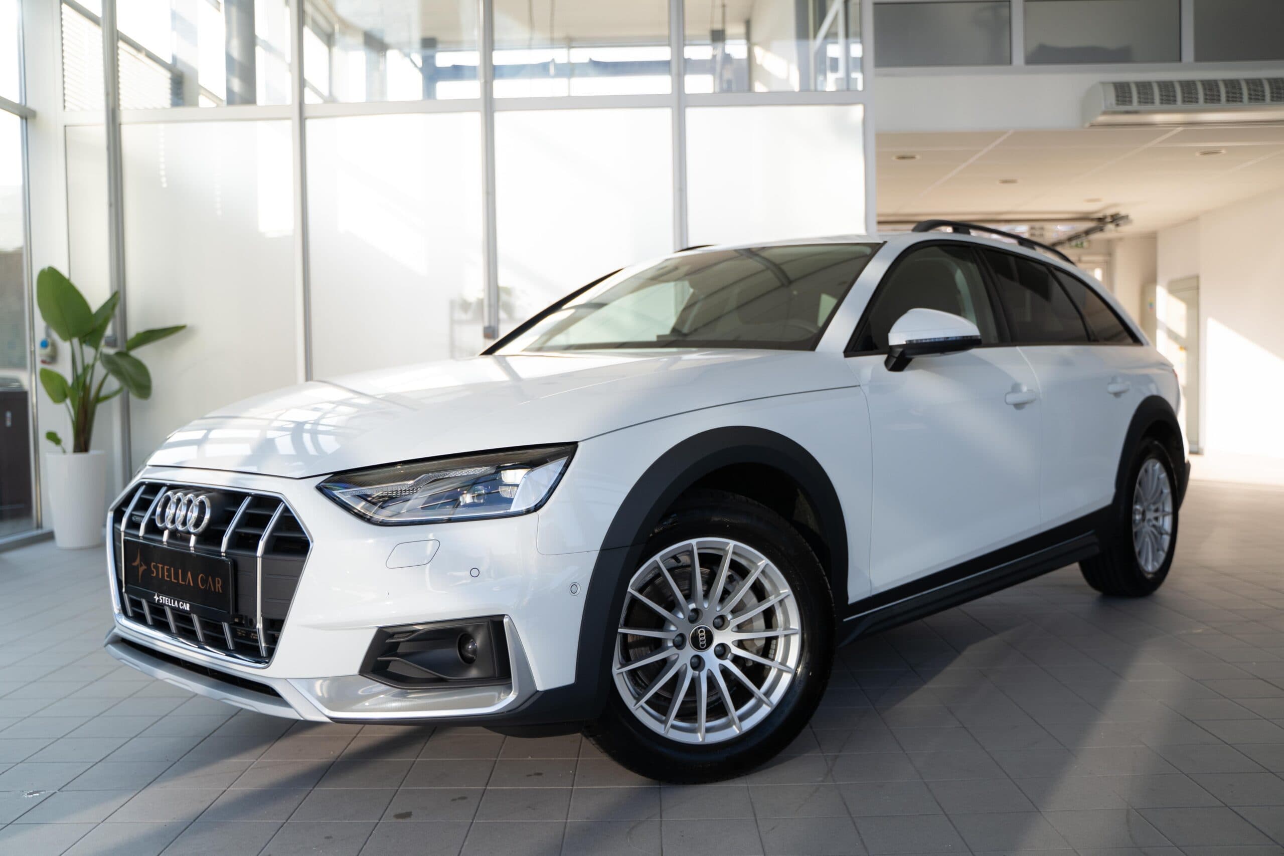 Audi A4 Allroad 40 2.0 TDI mHEV quattro S tronic 1/26