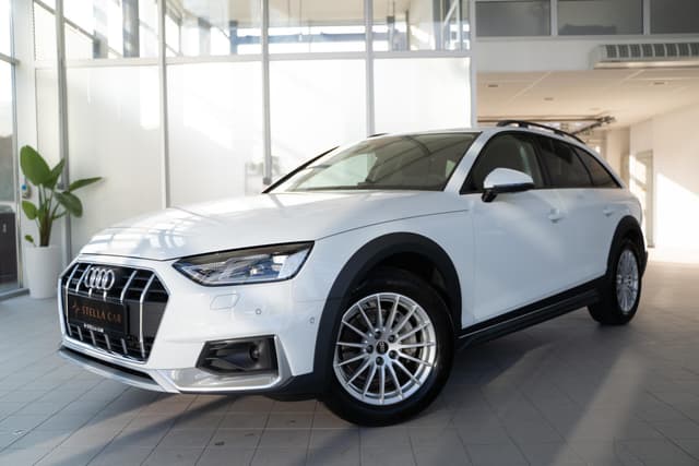 Audi A4 Allroad 40 2.0 TDI mHEV quattro S tronic 1/26