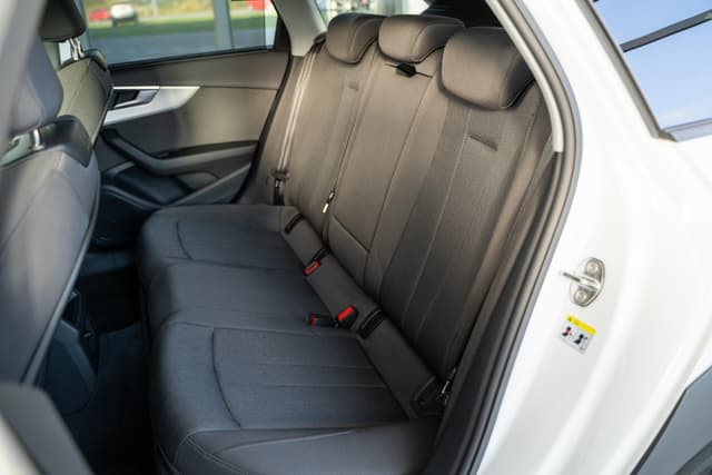 Audi A4 Allroad 40 2.0 TDI mHEV quattro S tronic 21/26