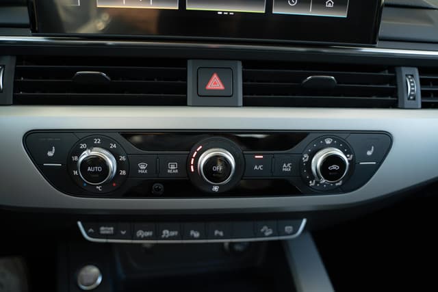 Audi A4 Allroad 40 2.0 TDI mHEV quattro S tronic 16/26