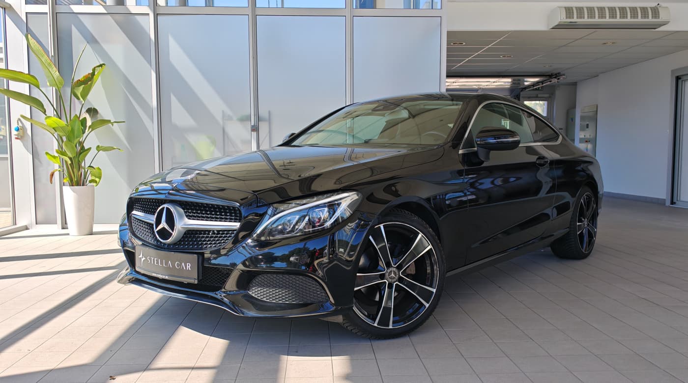 Mercedes-Benz C trieda Kupé 180 AMG Line A/T